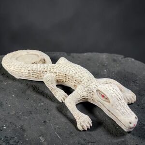 1980s Vintage Resin Crocodile Alligator Reptile Ashtray Figurine Centerpiece VTG